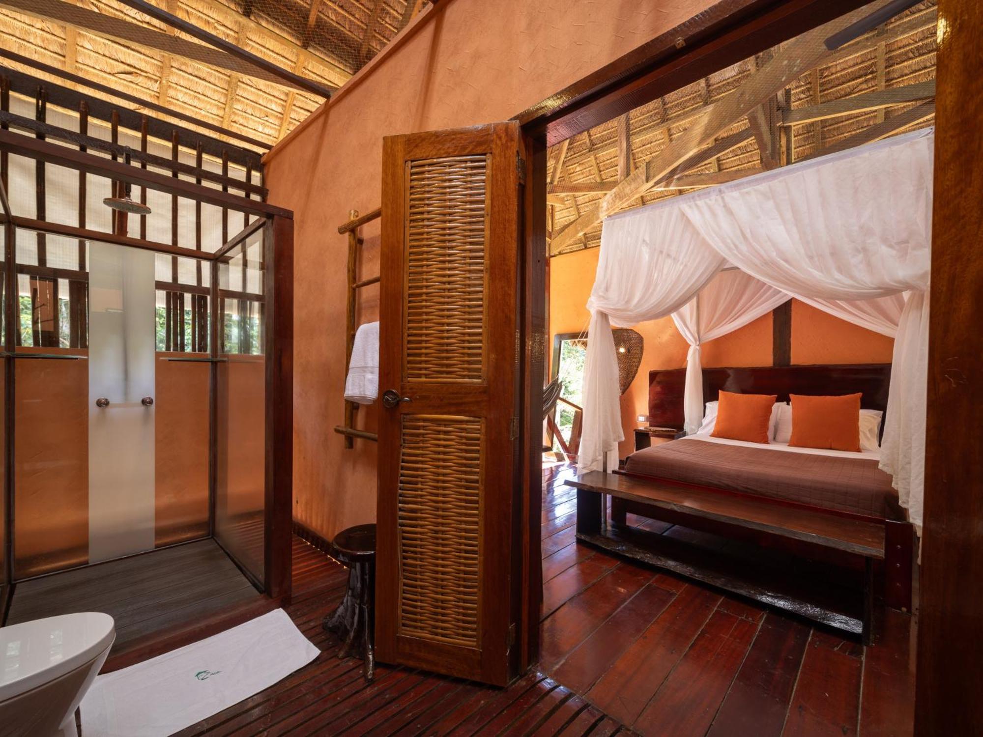 Refugio Amazonas Lodge Тамбопата Экстерьер фото